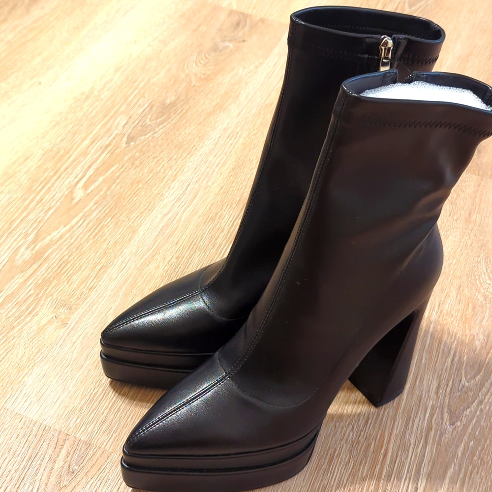Platform boots